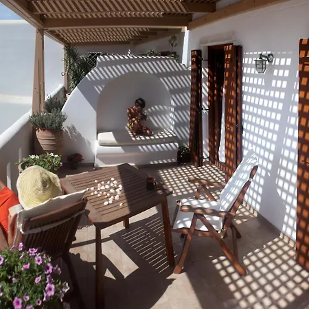 Enosis - Argo Beachside Flat Agia Anna (Naxos)