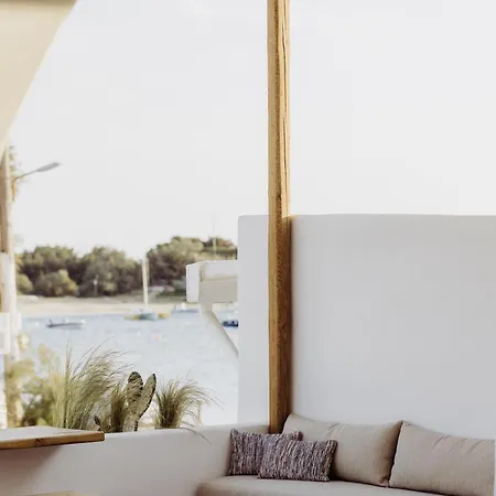 아파트 Enosis - Argo Beachside Flat